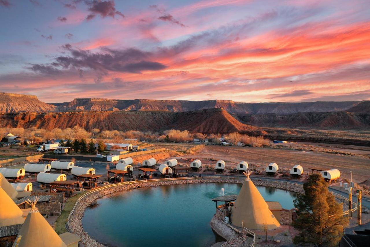 Zion White Bison Glamping & Rv Resort Virgin Luaran gambar